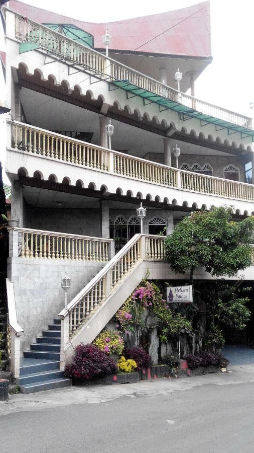 Melissa Palace Hotel And Karaoke Parapat Ngoại thất bức ảnh